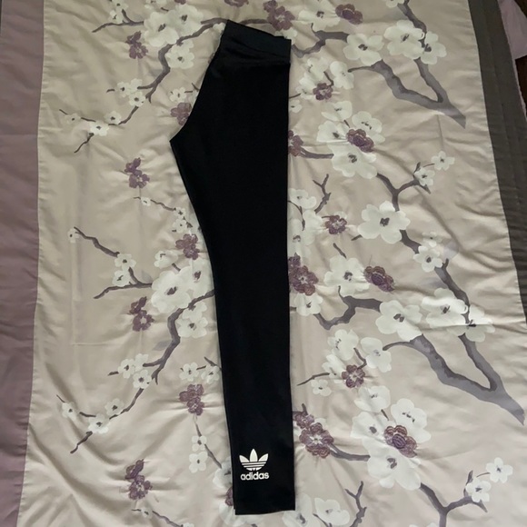 Adidas Legging - Picture 1 of 4